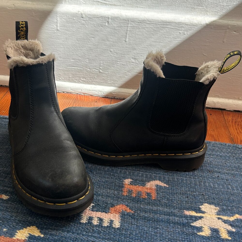 Black Faux-Fur Lined Chelsea Boots - Women